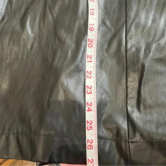 Asos belted faux leather shacket - Picture 4 of 6